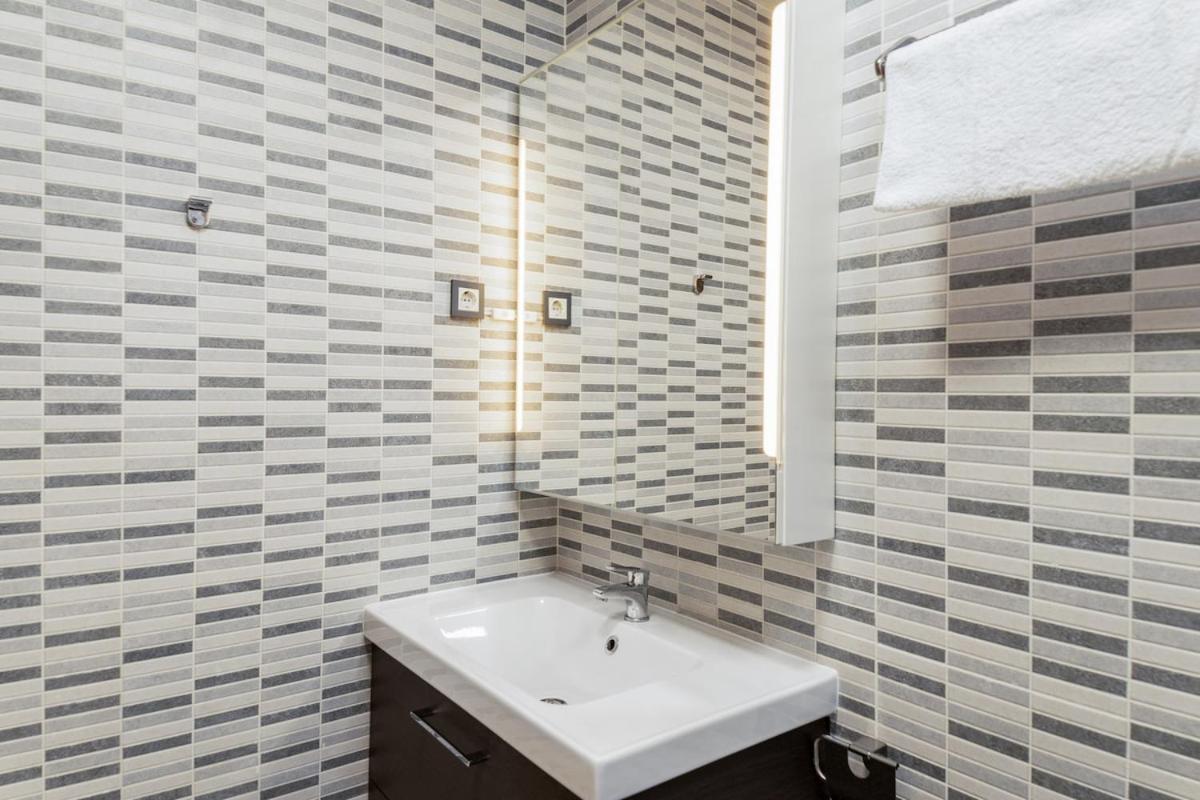 -MalagaSunApts- Modern CityCentre Pool&Parking Extérieur photo