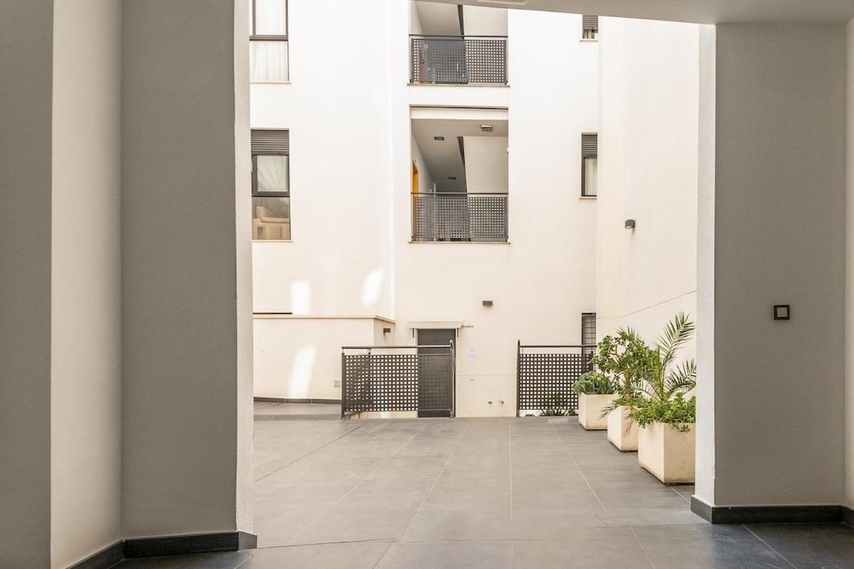 -MalagaSunApts- Modern CityCentre Pool&Parking Extérieur photo